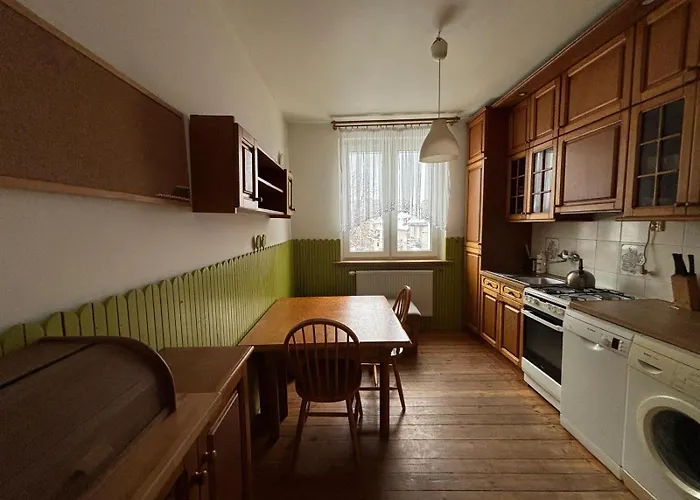 Malczewskiego דירה